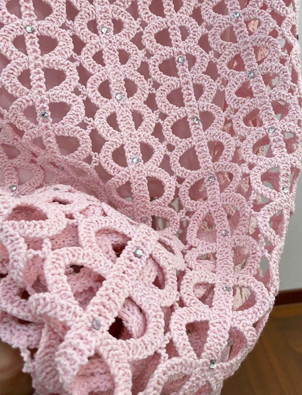 💖Maje Pink Crochet Sleeveless Midi Dress Square Neck Cutout Lace - Picture 9 of 9